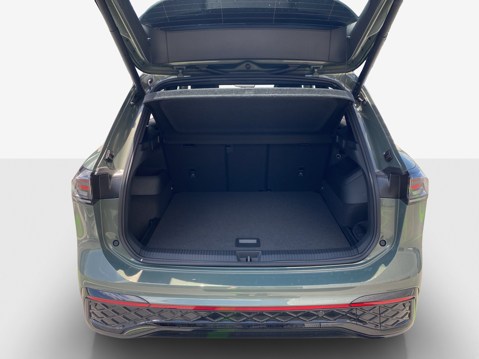 VW Tiguan 2.0 TSI DSG R-Line 4Motion-image-12