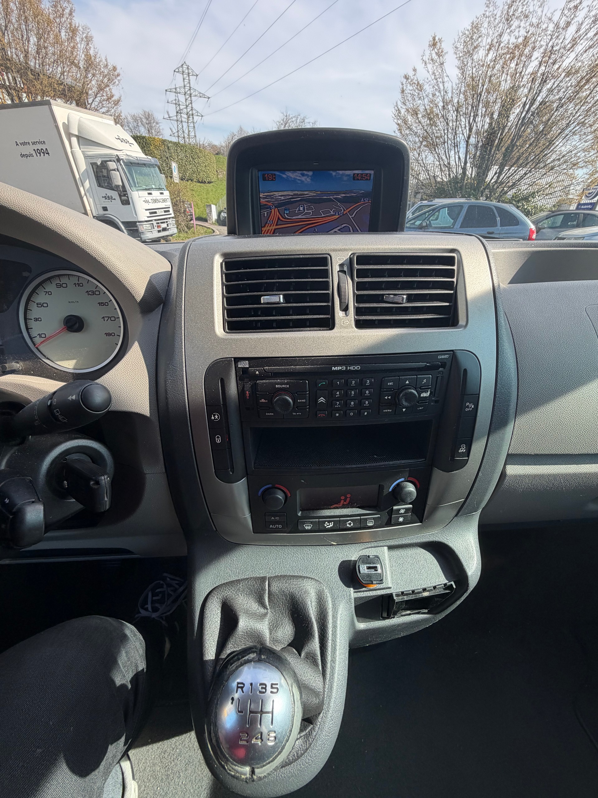 CITROEN Jumpy 2.0 HDi Business L2H1-image-2