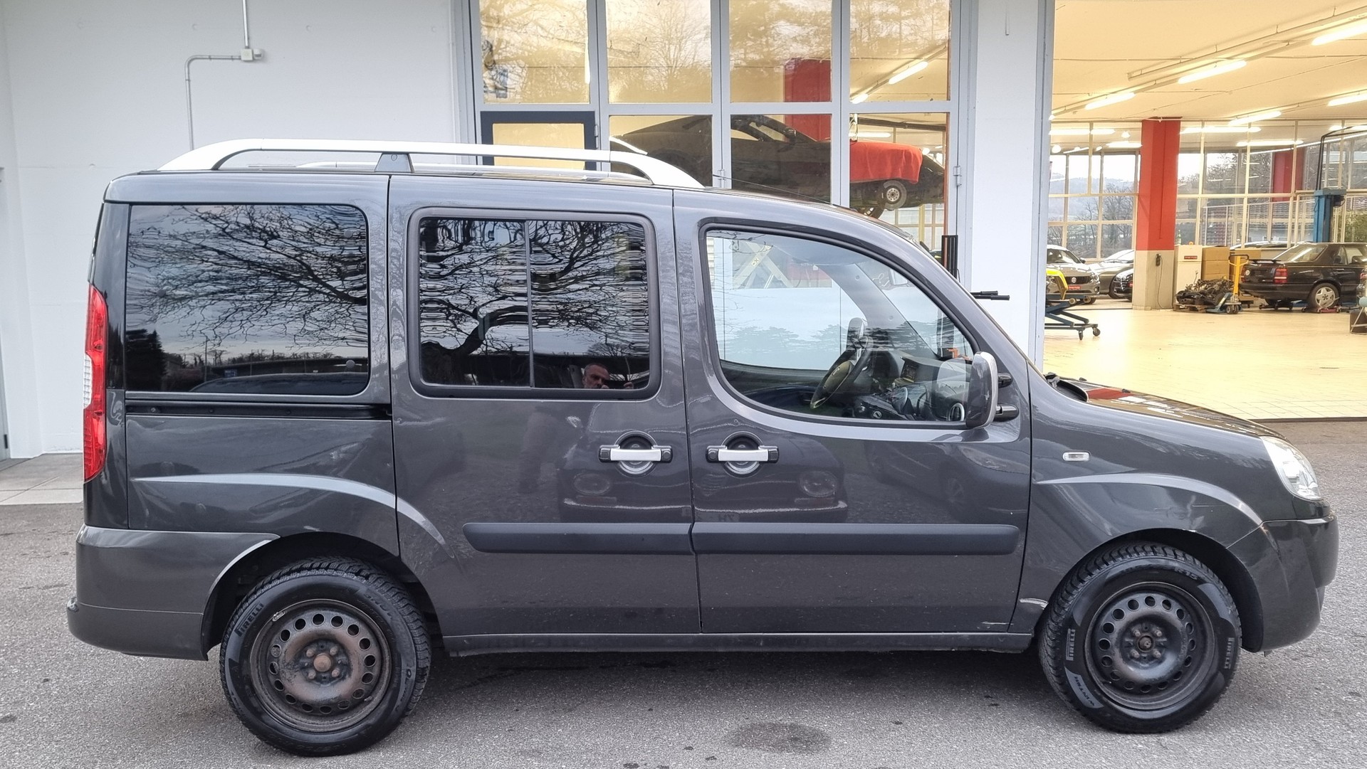 FIAT Doblò 1.9 JTD Malibu-image-6