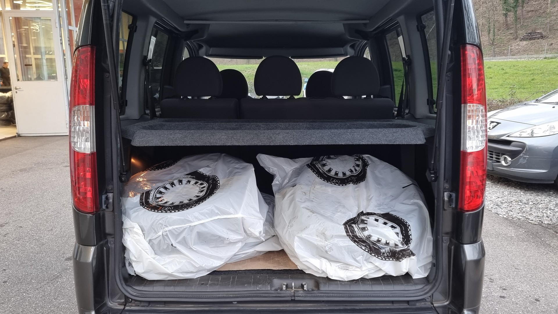 FIAT Doblò 1.9 JTD Malibu-image-9