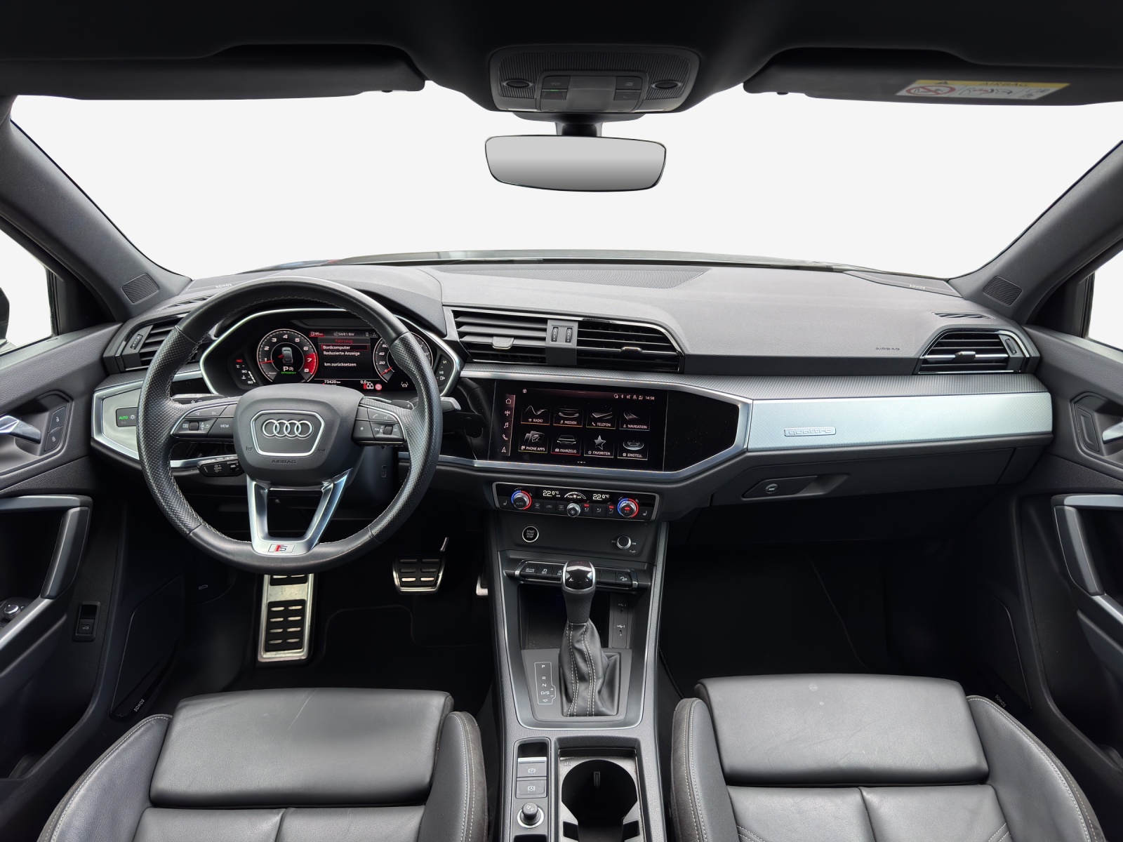 AUDI Q3 Sportback 45 TFSI S line quattro S-tronic-image-8