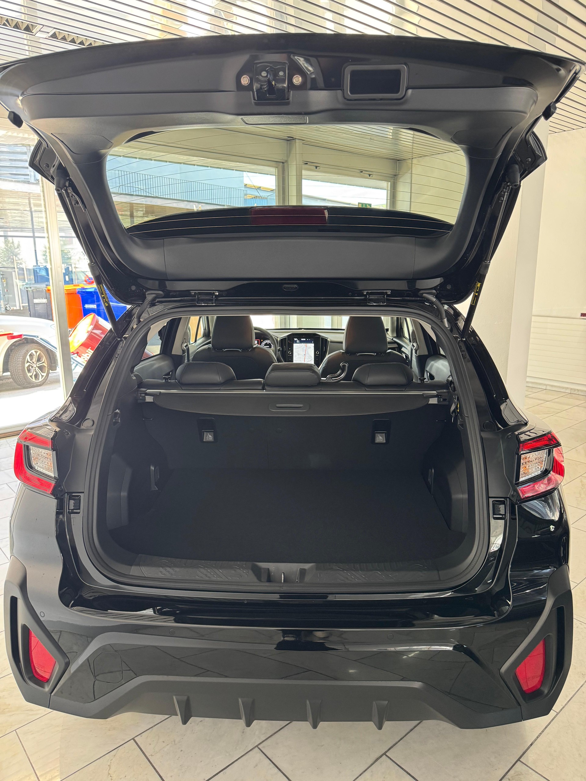 SUBARU Crosstrek 2.0i e-Boxer Luxury-image-4