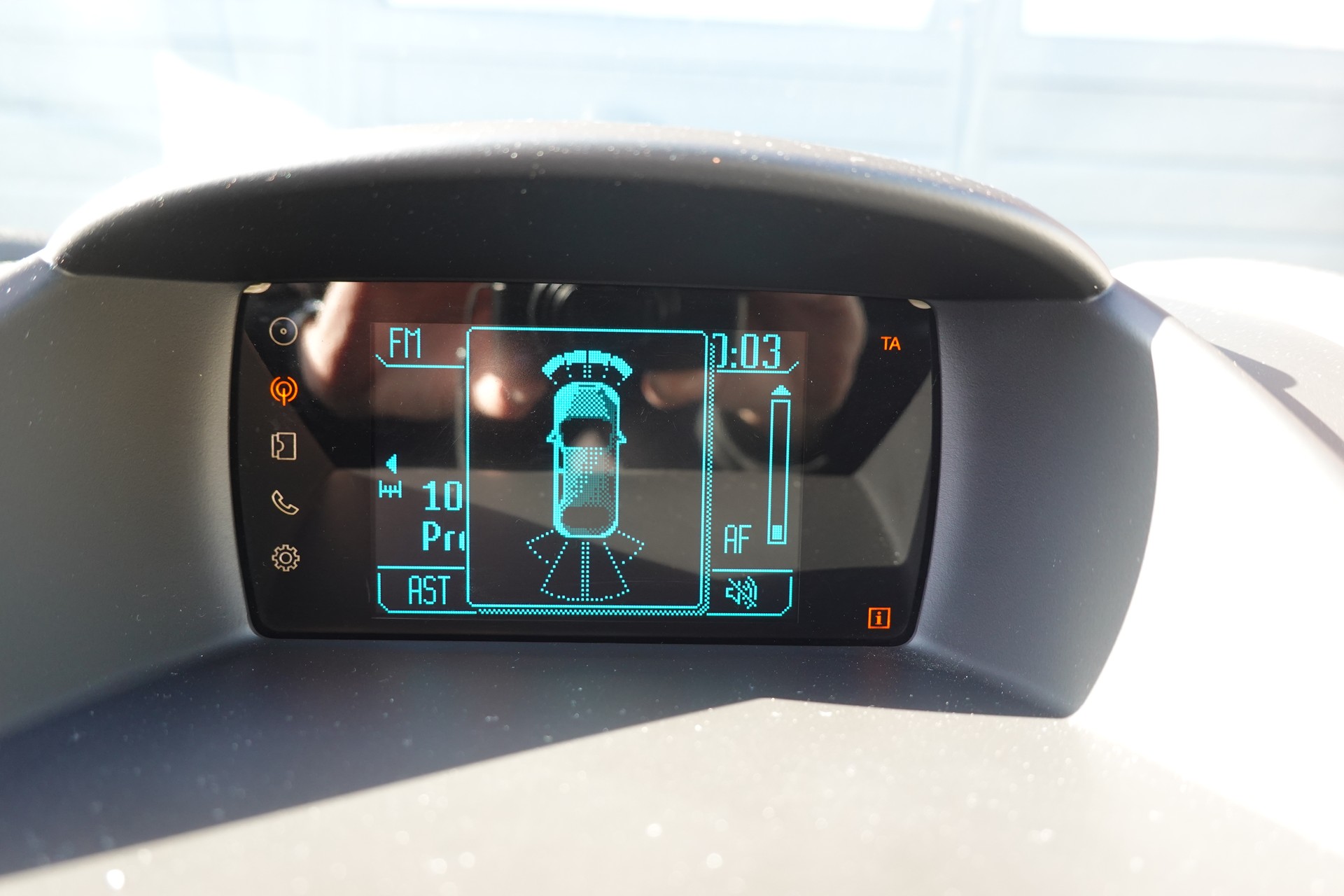 FORD Fiesta 1.0 SCTi Trend PowerShift-image-16