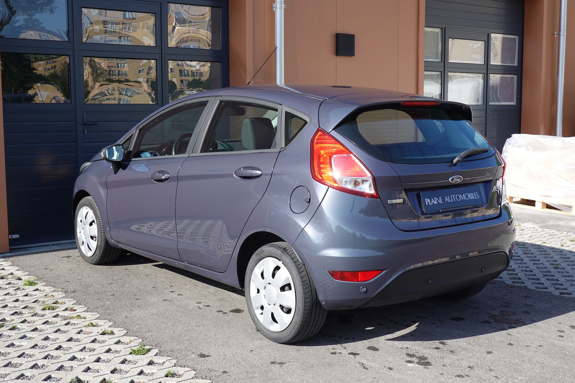 FORD Fiesta 1.0 SCTi Trend PowerShift-image-8