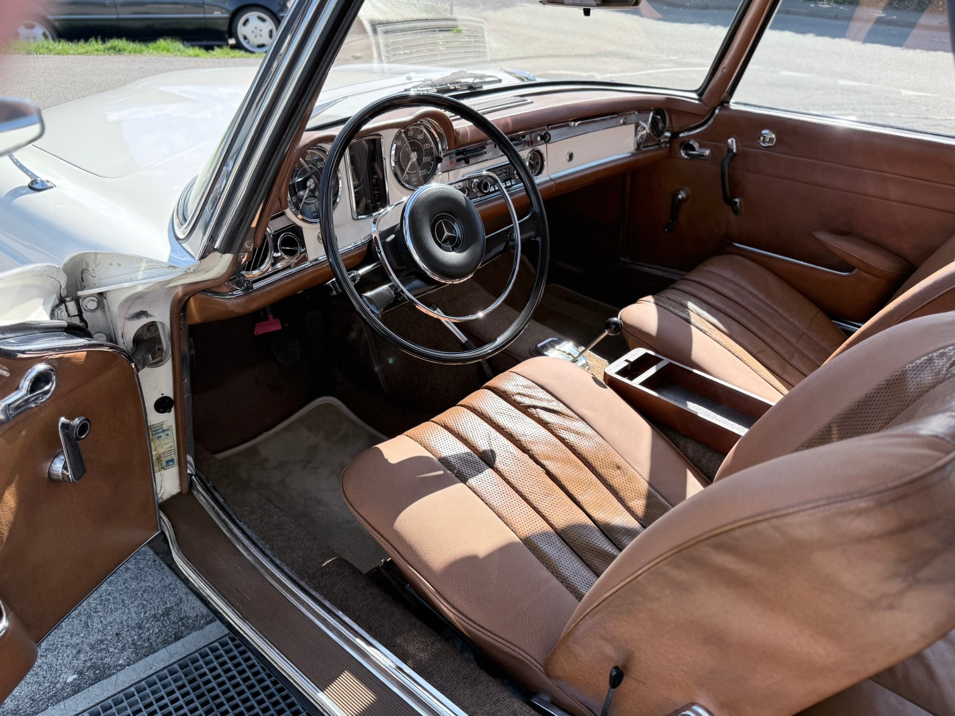MERCEDES-BENZ SL 250 Pagode California-image-7
