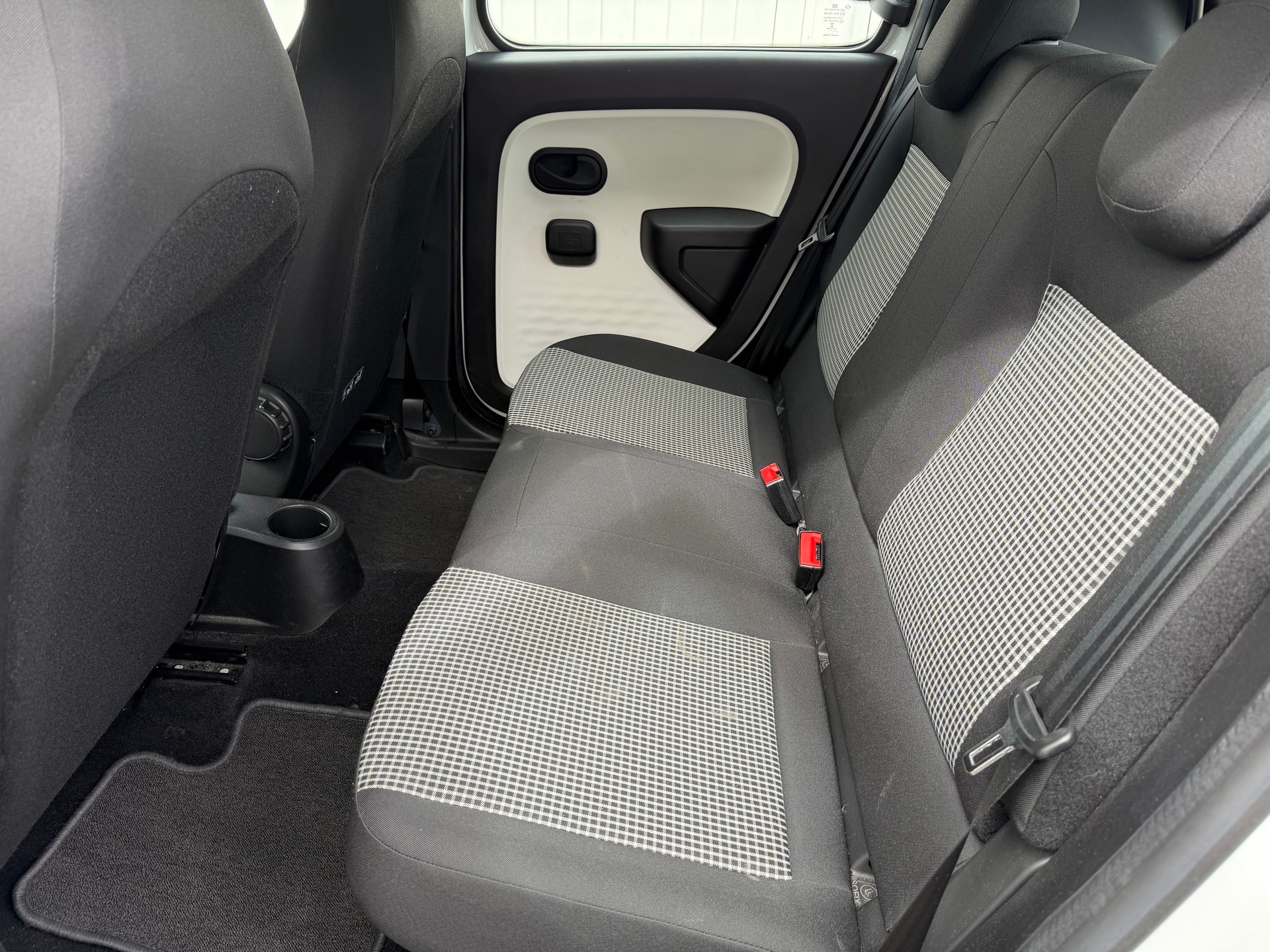 RENAULT Twingo 1.0 City-image-6