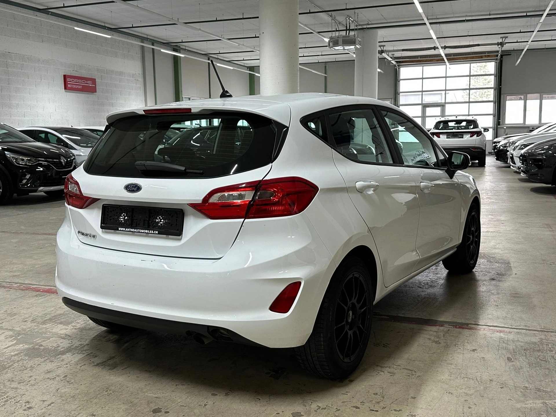 FORD Fiesta 1.0 SCTi Trend-image-4