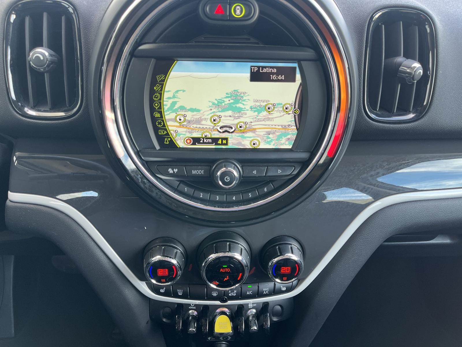 MINI Countryman Cooper SE ALL4 Steptronic (CH)-image-14