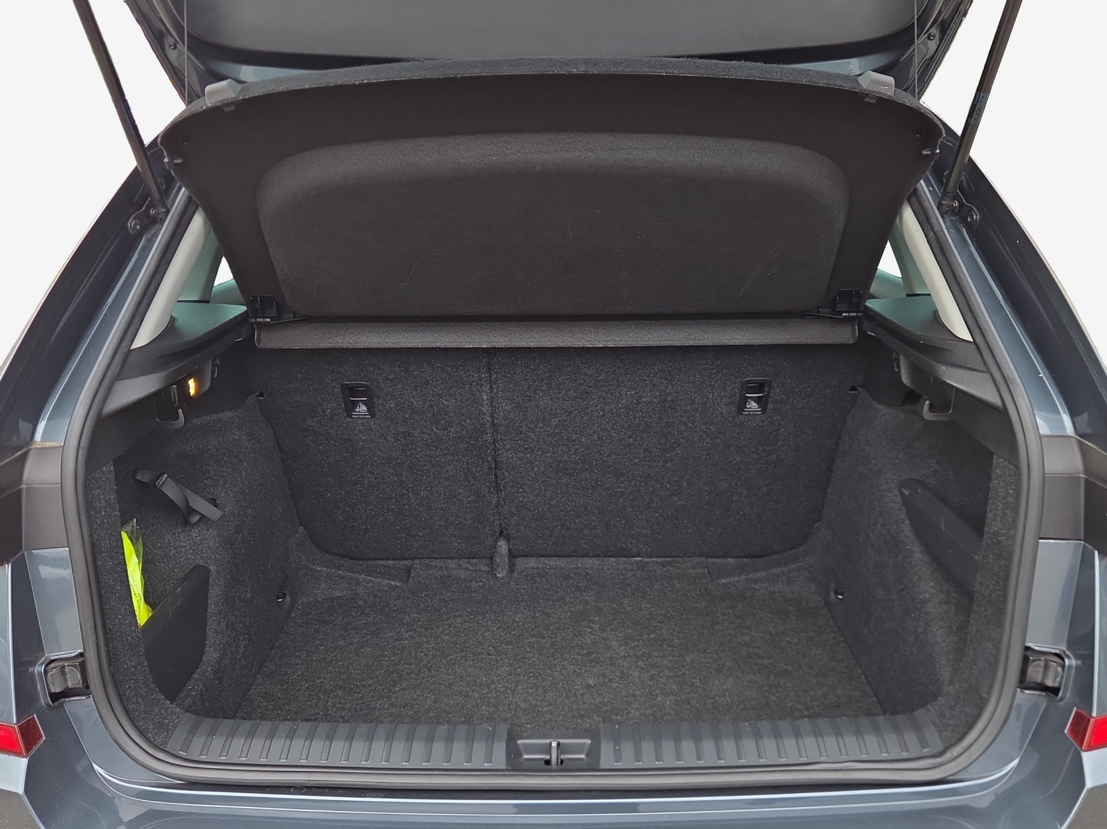 SKODA Kamiq 1.0 TSI Ambition DSG-image-12