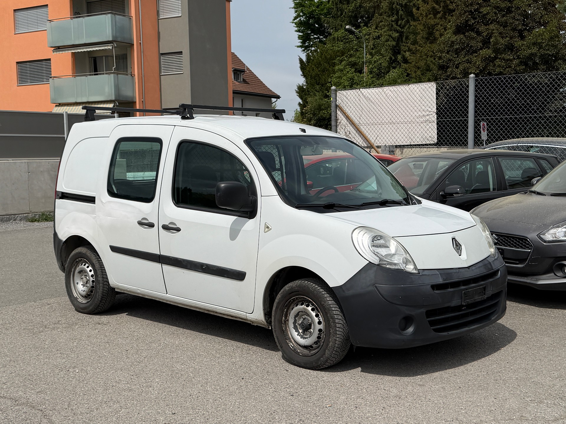 RENAULT Kangoo dCi 90 Business Klima-image-4