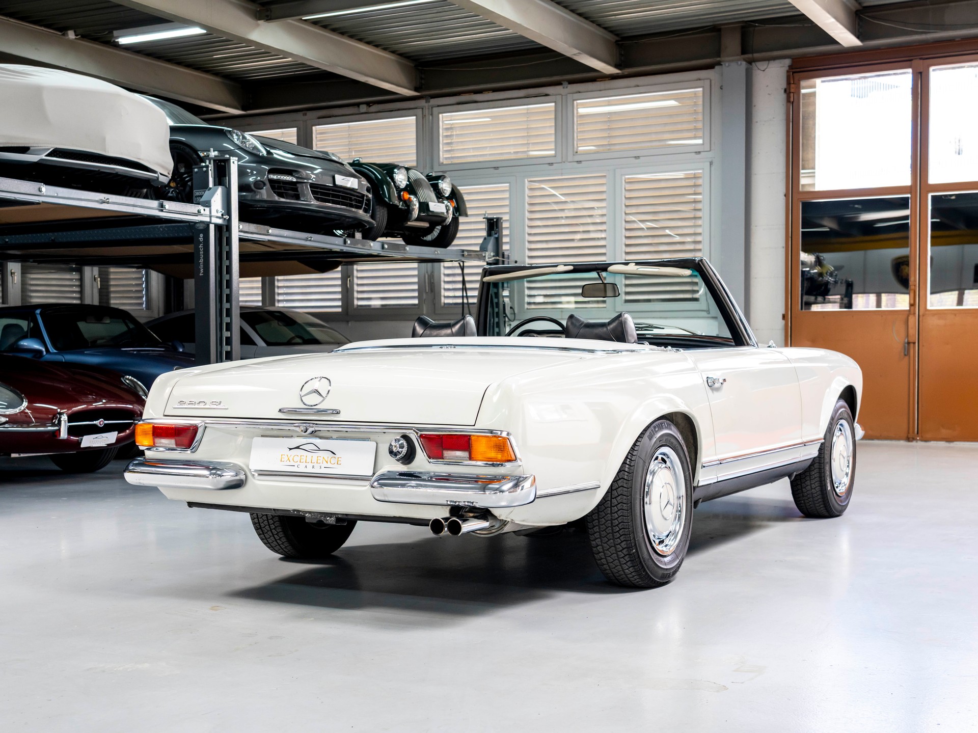 MERCEDES-BENZ SL 280 Pagode-image-18
