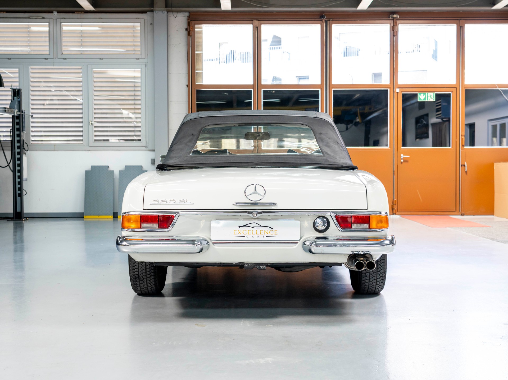 MERCEDES-BENZ SL 280 Pagode-image-15