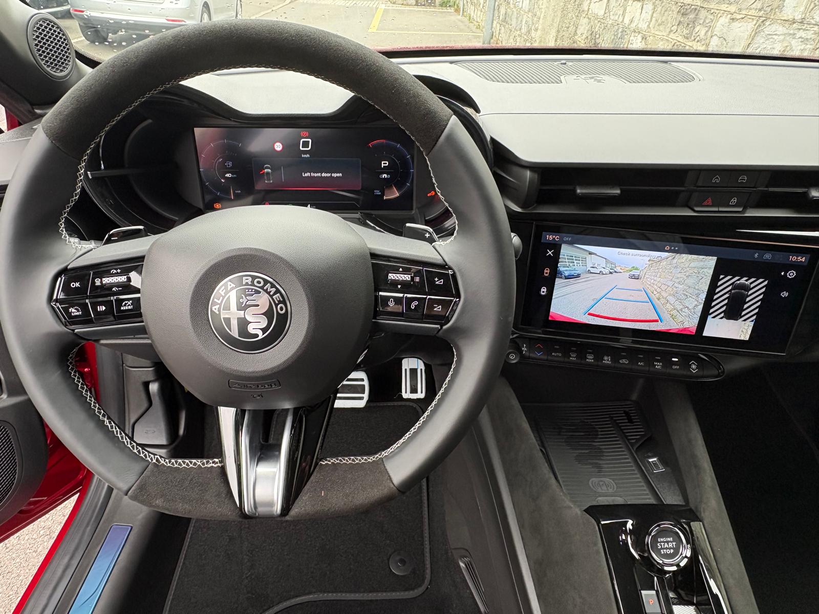 ALFA ROMEO Junior 1.2 48V Hybrid Q4 Sport Spéciale-image-11