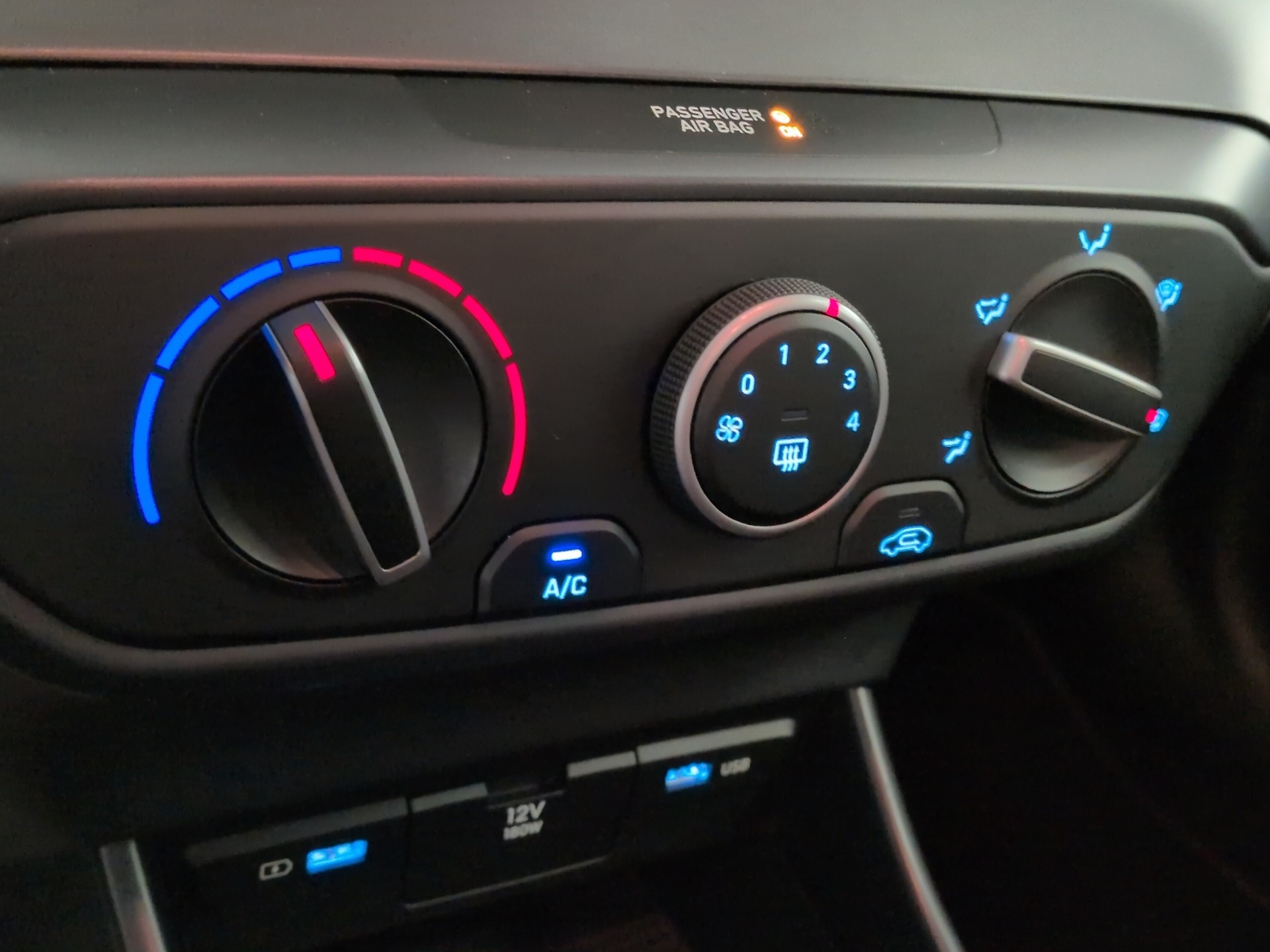 HYUNDAI i20 1.0 T-GDi Origo-image-19