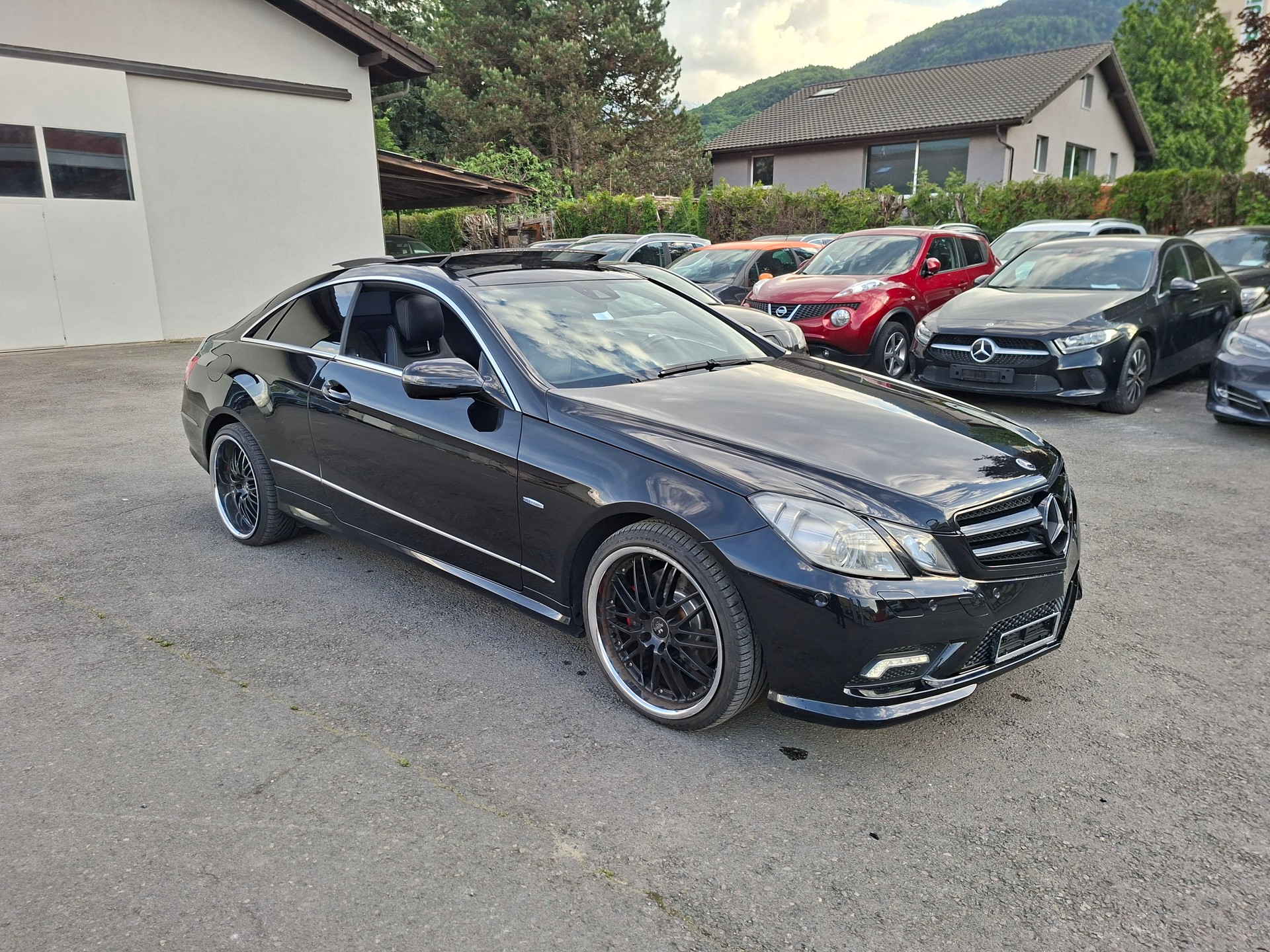 MERCEDES-BENZ E 350 CGI BlueEfficiency 7G-Tronic-image-0
