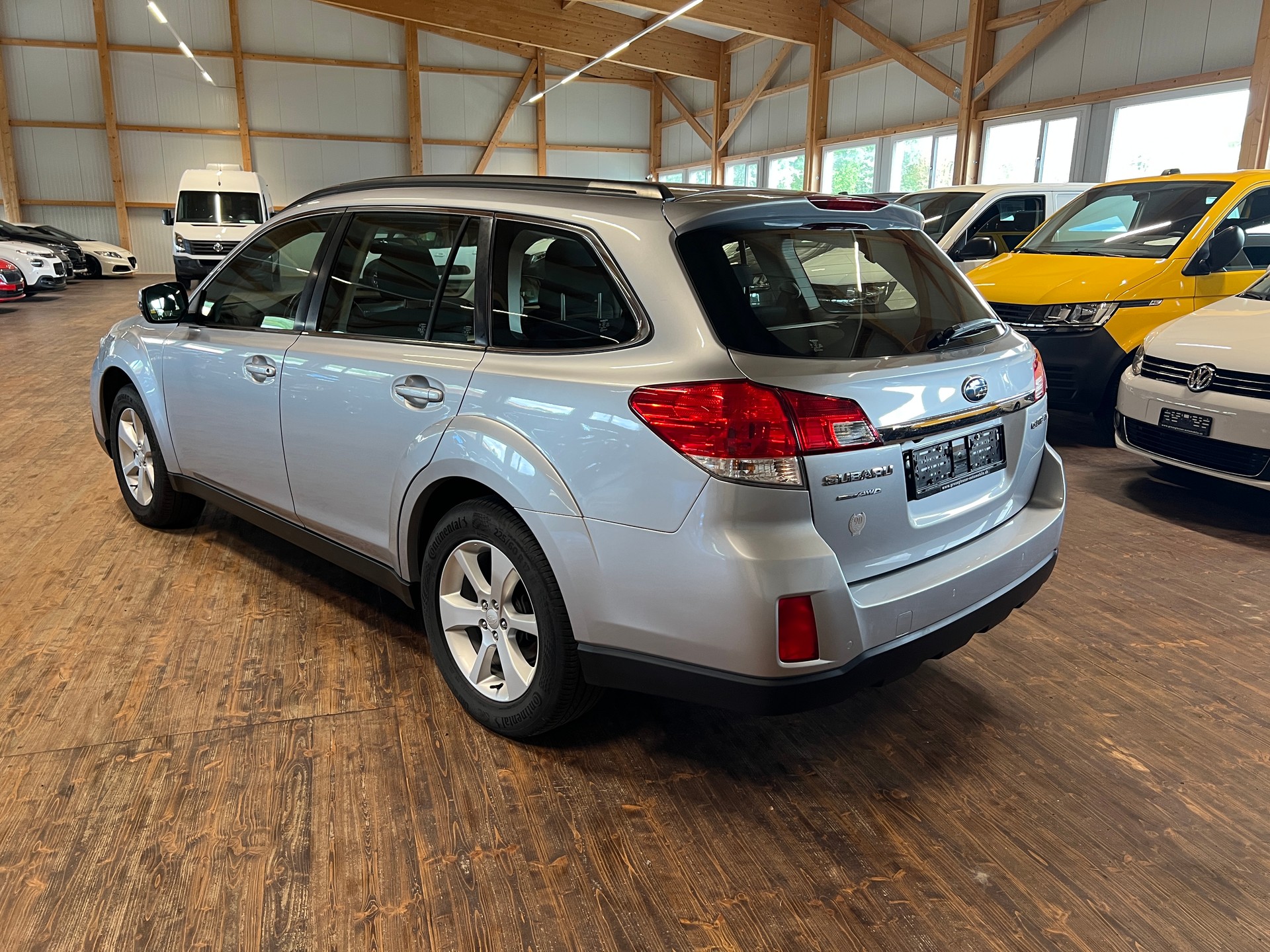 SUBARU Outback 2.5i Limited AWD Lineartronic-image-6