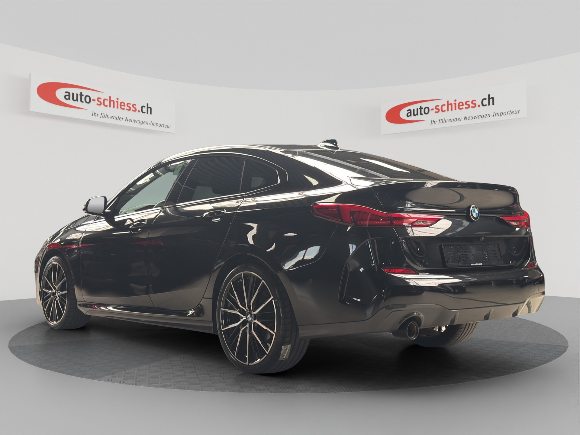 BMW 218i Gran Coupé M Sport Shadow Line Steptronic-showroom-element-2