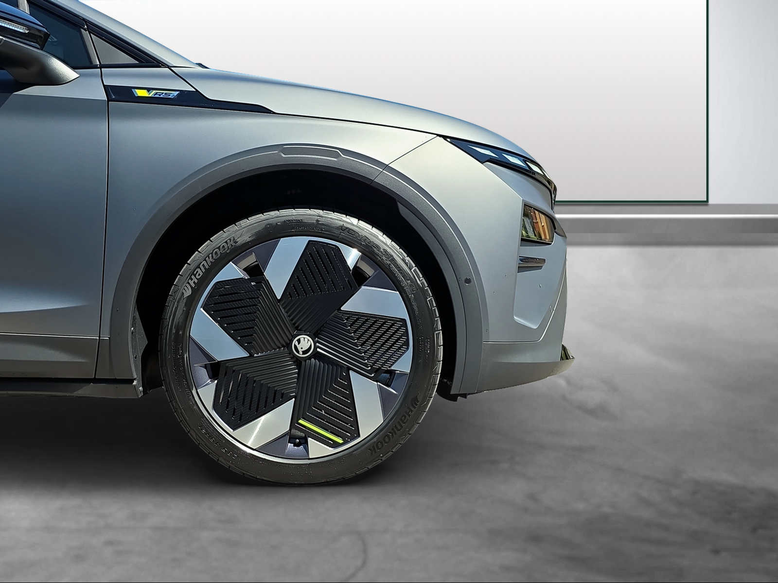 SKODA Elroq RS Matt Edition 4x4-image-14