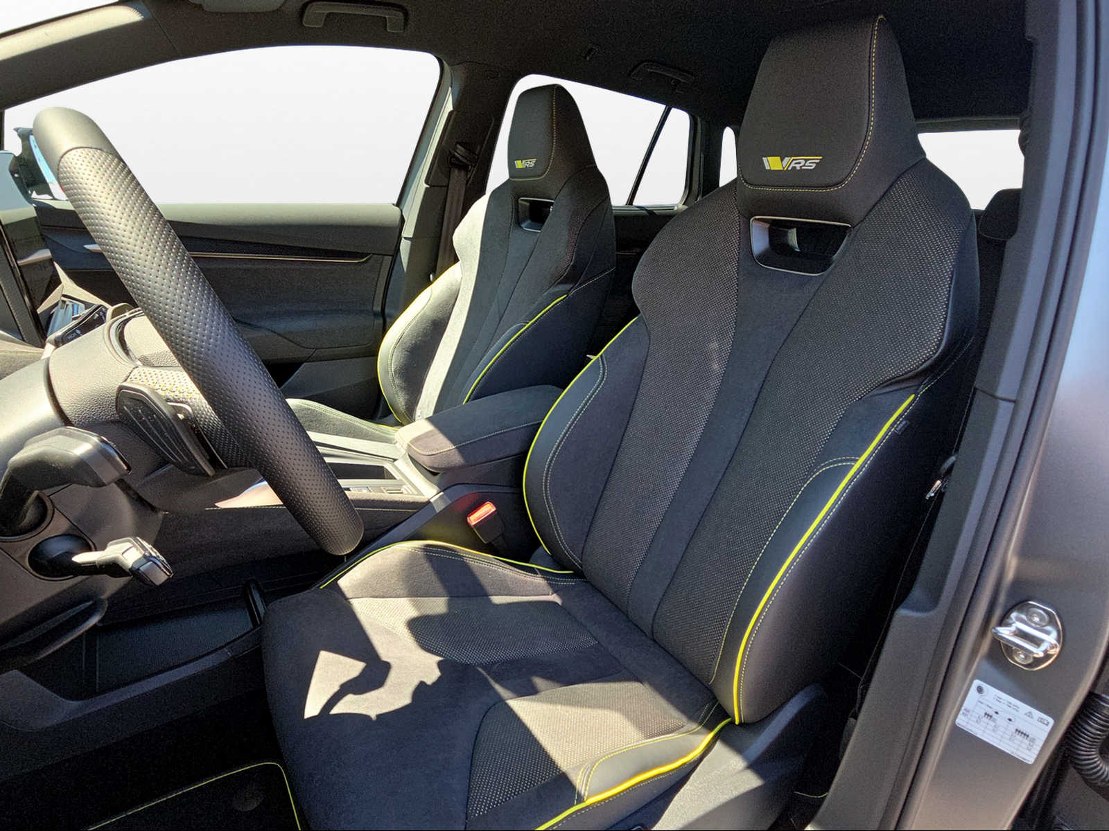 SKODA Elroq RS Matt Edition 4x4-image-7