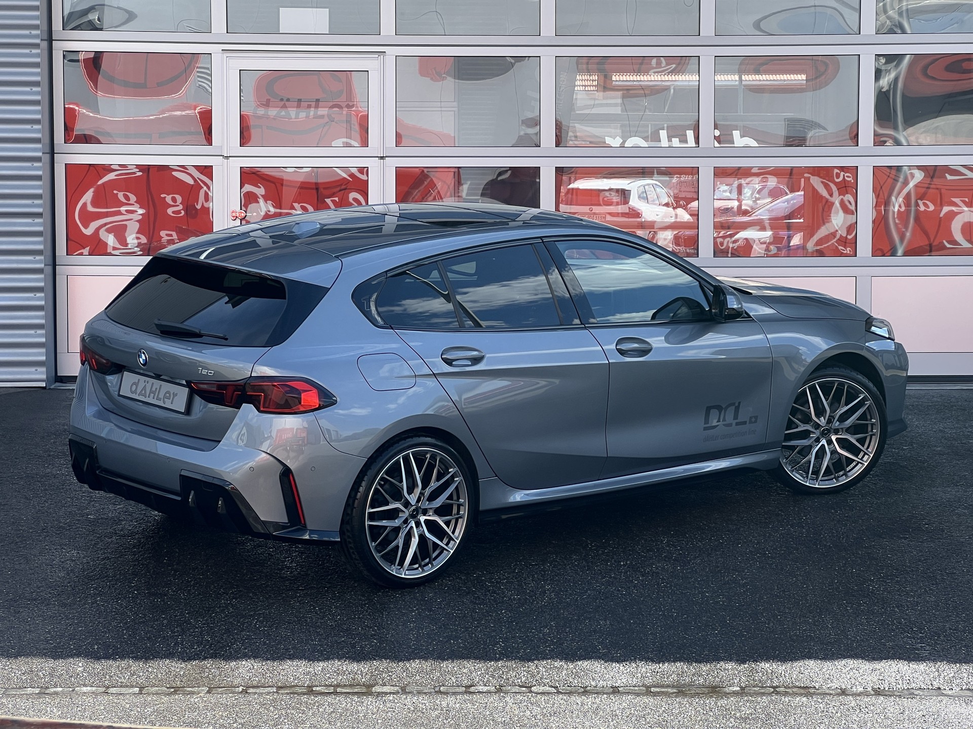 BMW 120 M Sport Pro Steptronic-image-2