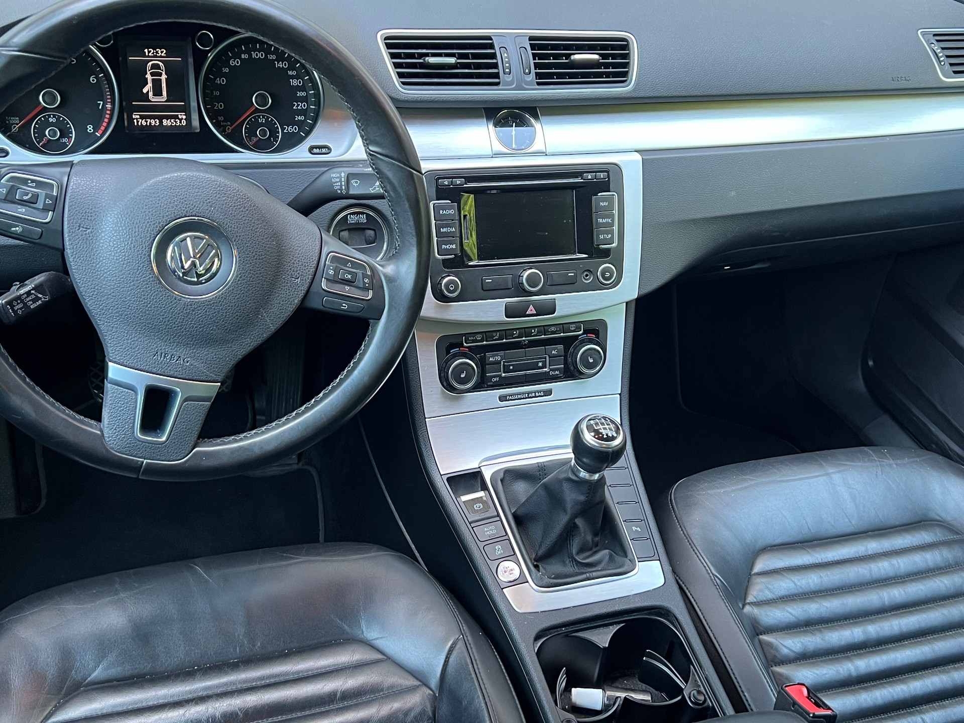 VW Passat Variant 1.8 TSI Comfortline-image-2