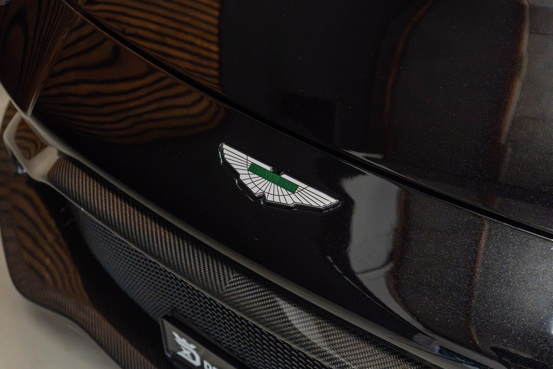 ASTON MARTIN V8 Vantage Coupé 4.0 V8 Bi-Turbo AMR-image-26