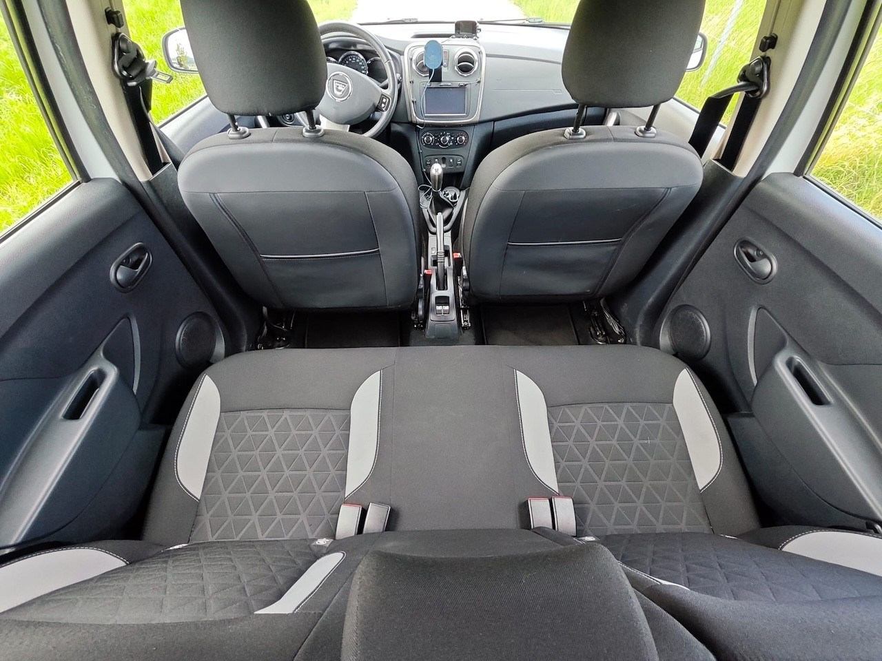 DACIA Sandero 1.5 dCi Stepway Lauréate-image-20
