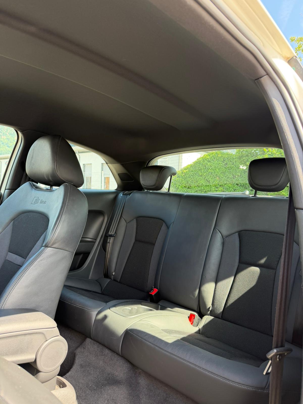 AUDI A1 Sport 1.4 TFSI Ambition S-tronic-image-10
