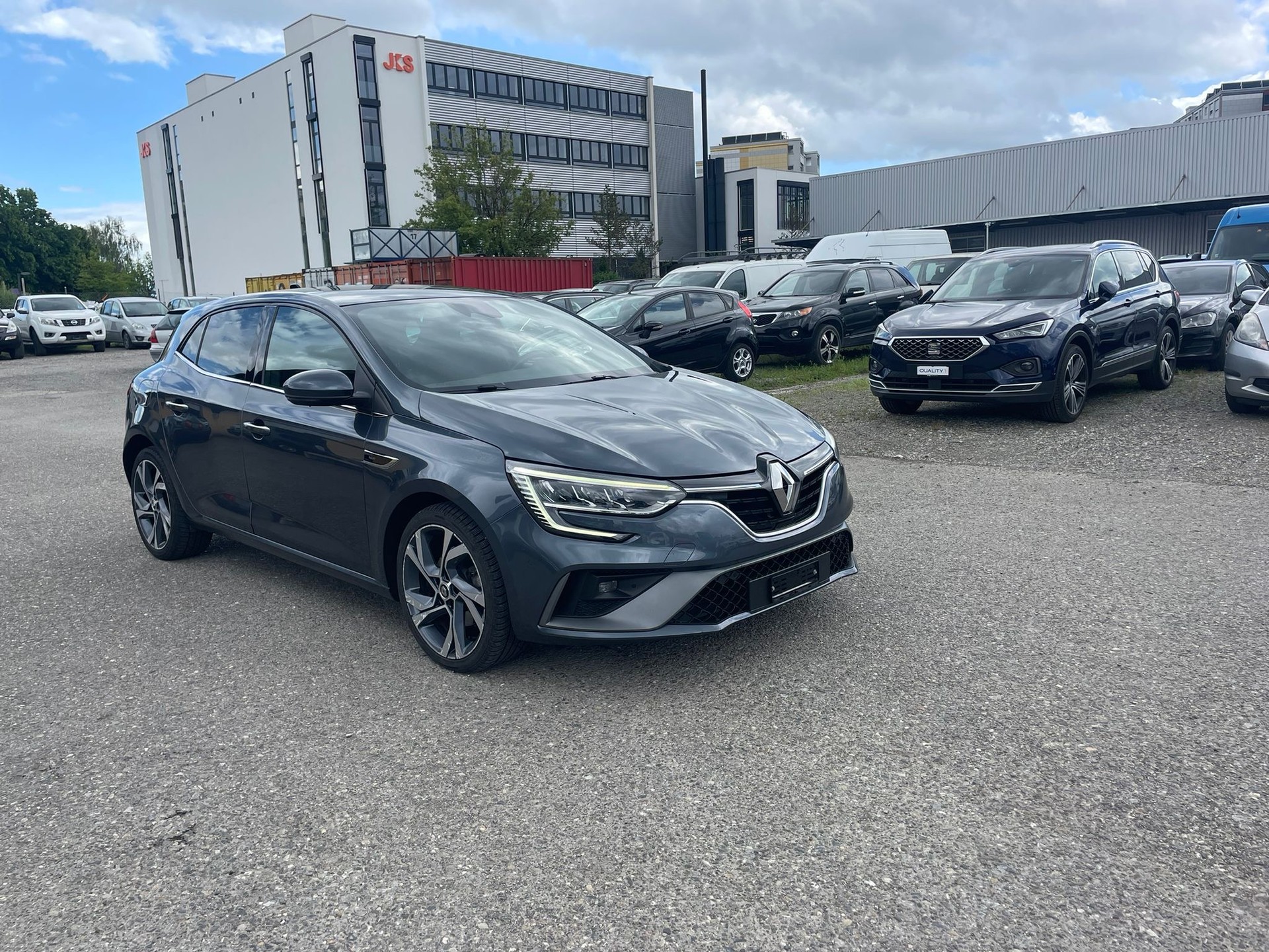 RENAULT Mégane Berline 1.6 E-Tech R.S. Line-image-1