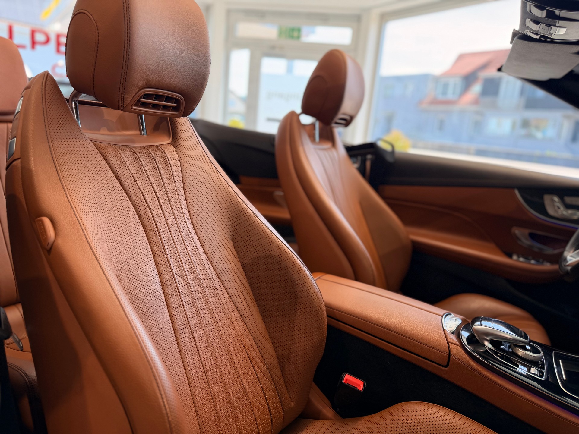 MERCEDES-BENZ E 400 Cabriolet Avantgarde 4 Matic 9G-Tronic-image-20