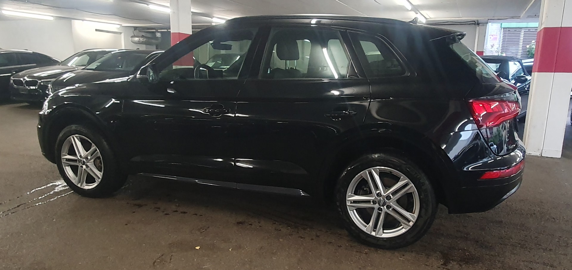 AUDI Q5 40 TDI sport quattro S-tronic-image-5