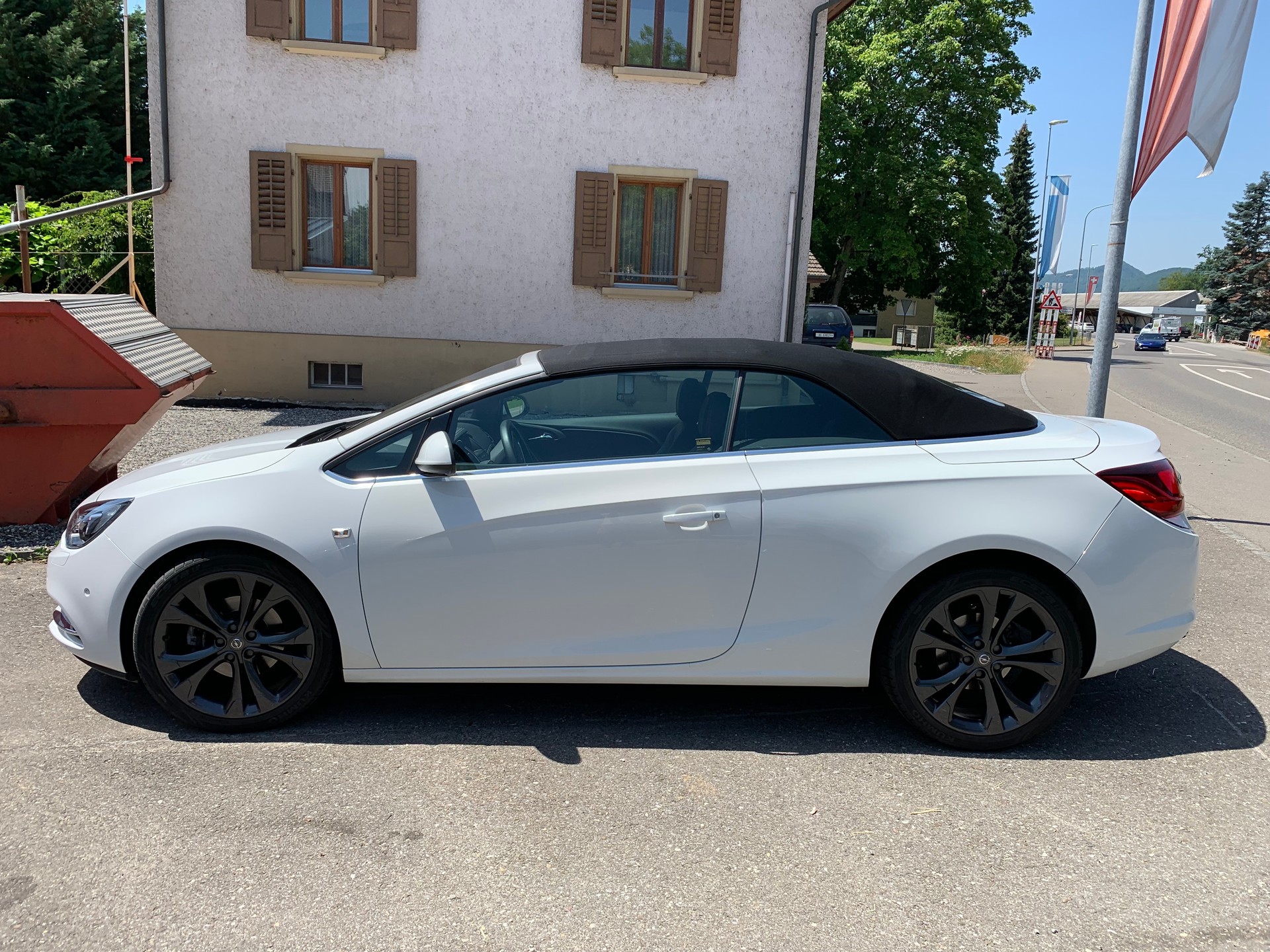 OPEL 1.6 T 170 eTEC Cosmo-image-2