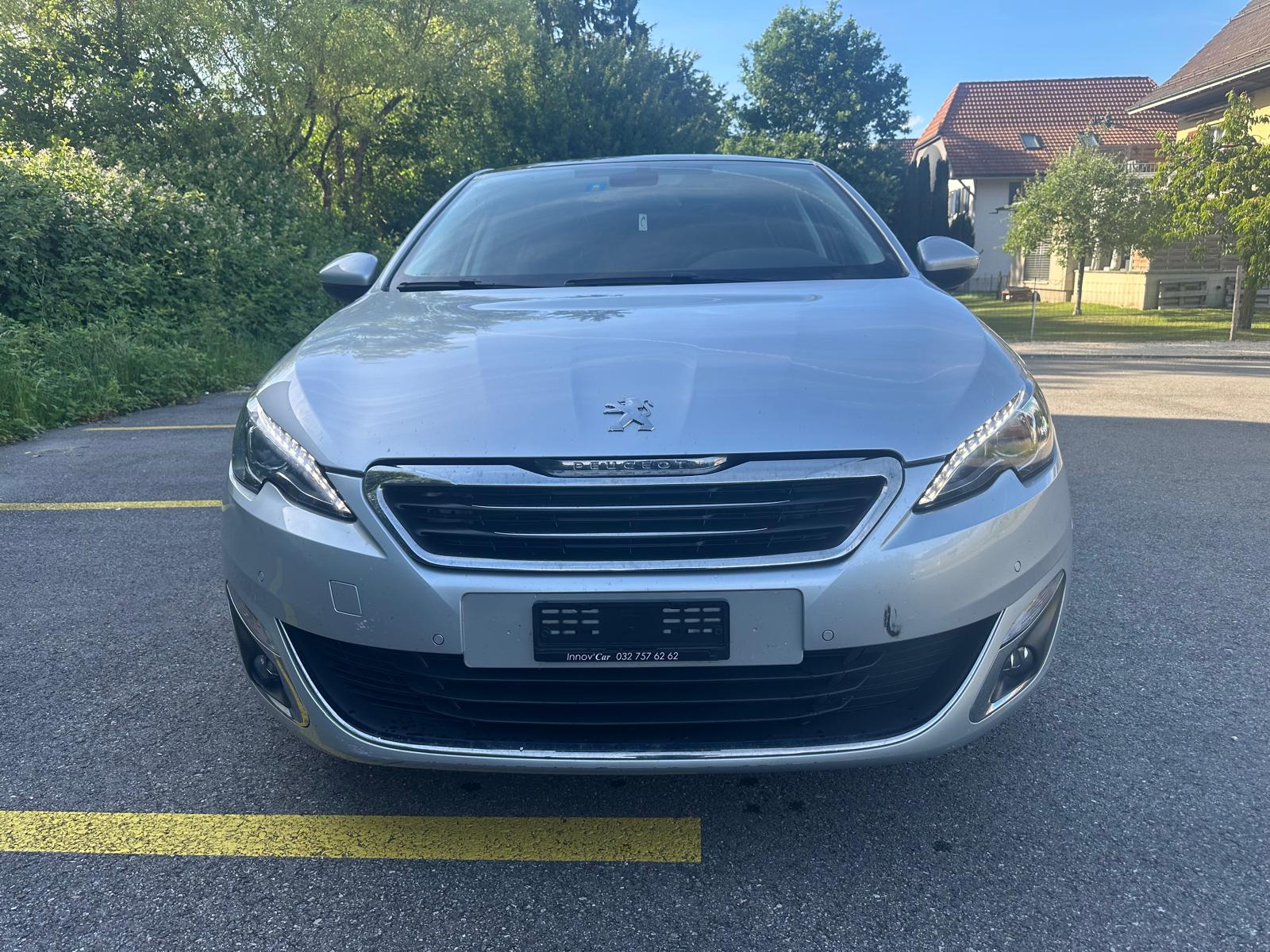PEUGEOT 308 1.2 THP Allure Automatic-image-4