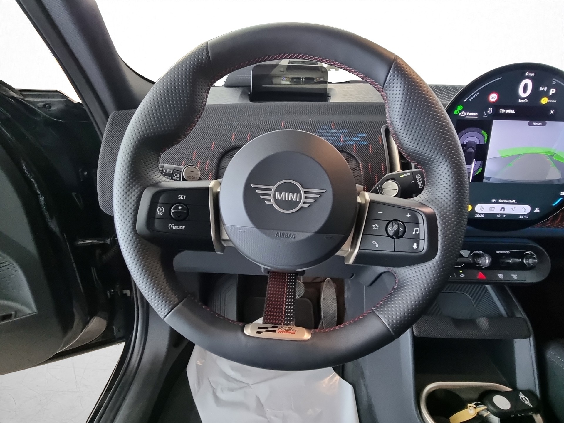 MINI Countryman 2.0 S ALL4-image-8