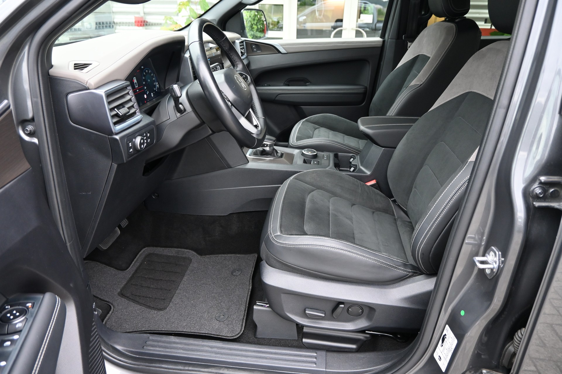 VW Amarok 3.0TDI V6 Style 4Motion 240PS + AHK 3500kg-image-15