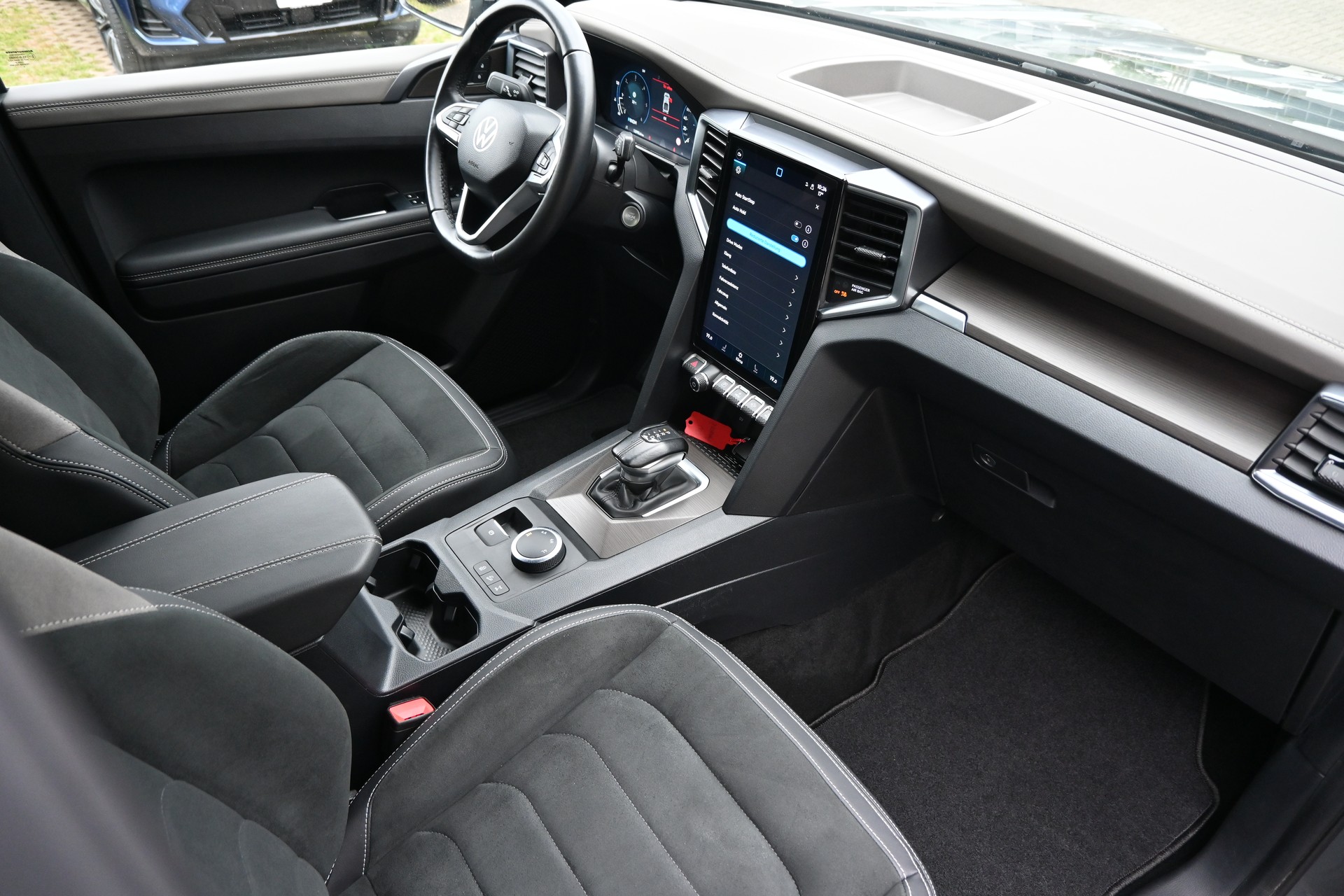 VW Amarok 3.0TDI V6 Style 4Motion 240PS + AHK 3500kg-image-16