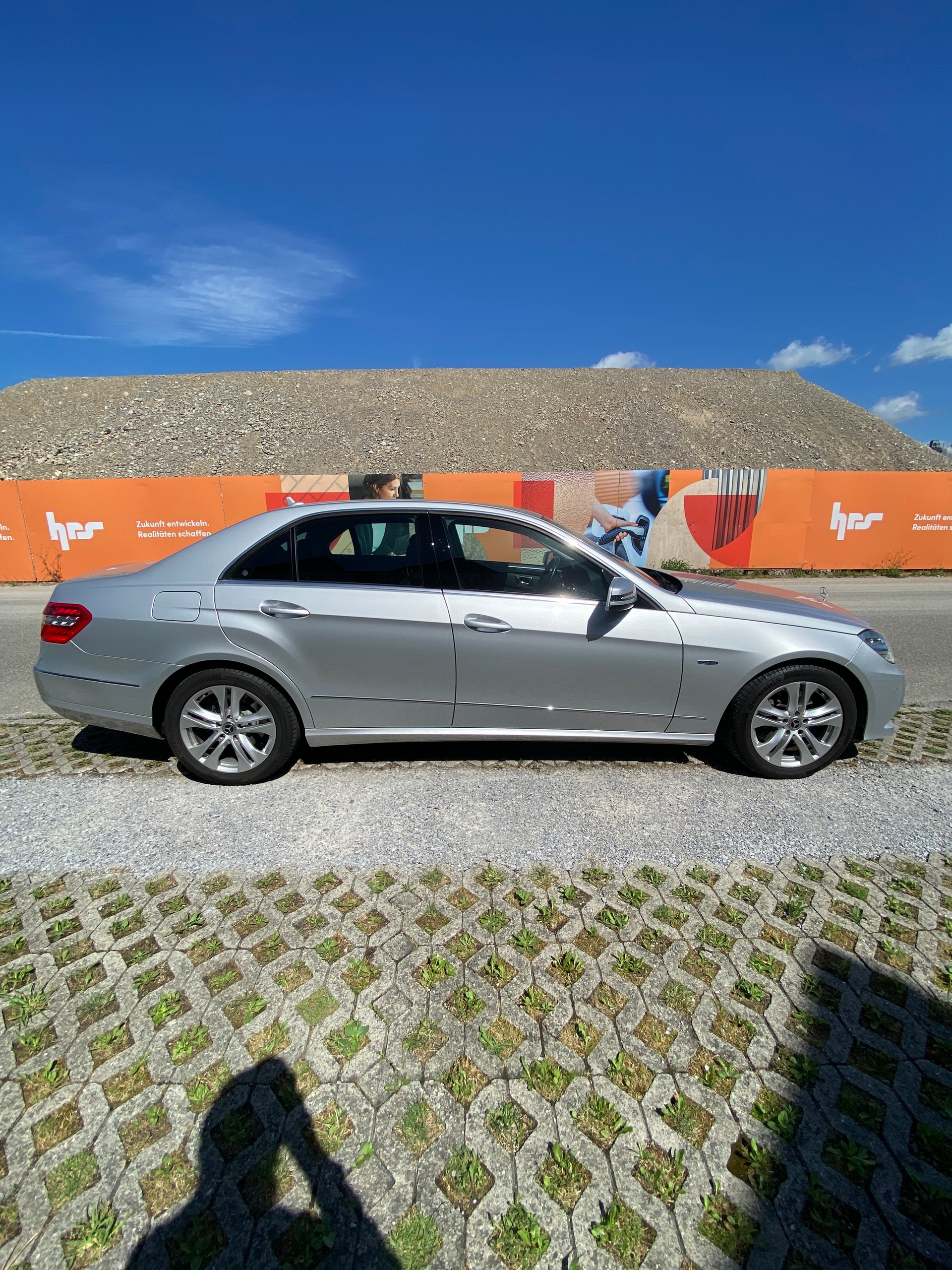 MERCEDES-BENZ Cgi-image-0