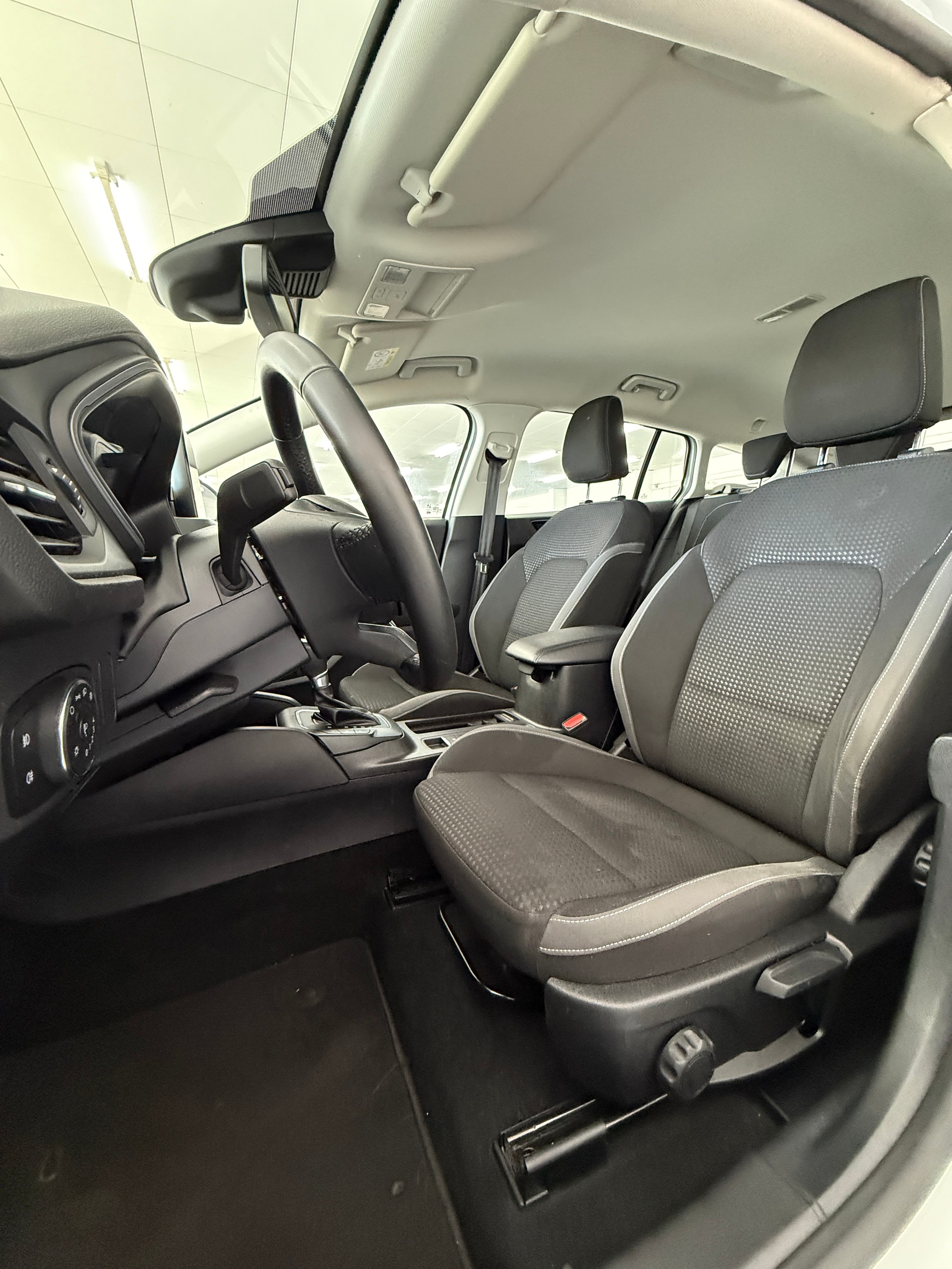 FORD Focus 1.0 MHEV Cool Connect Automat-image-7