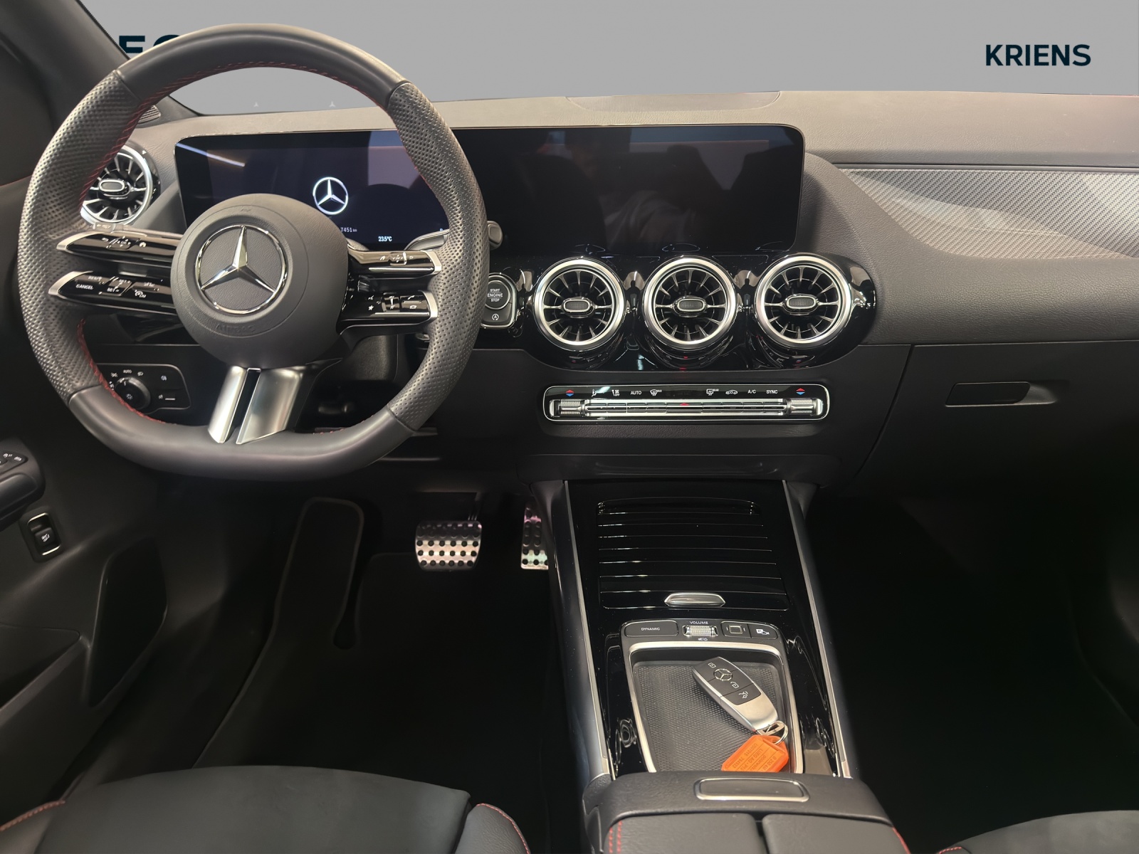 MERCEDES-BENZ B 250 4M - AMG / Rückfahrkamera / Multibeam LED / Panorama-Dach-image-11