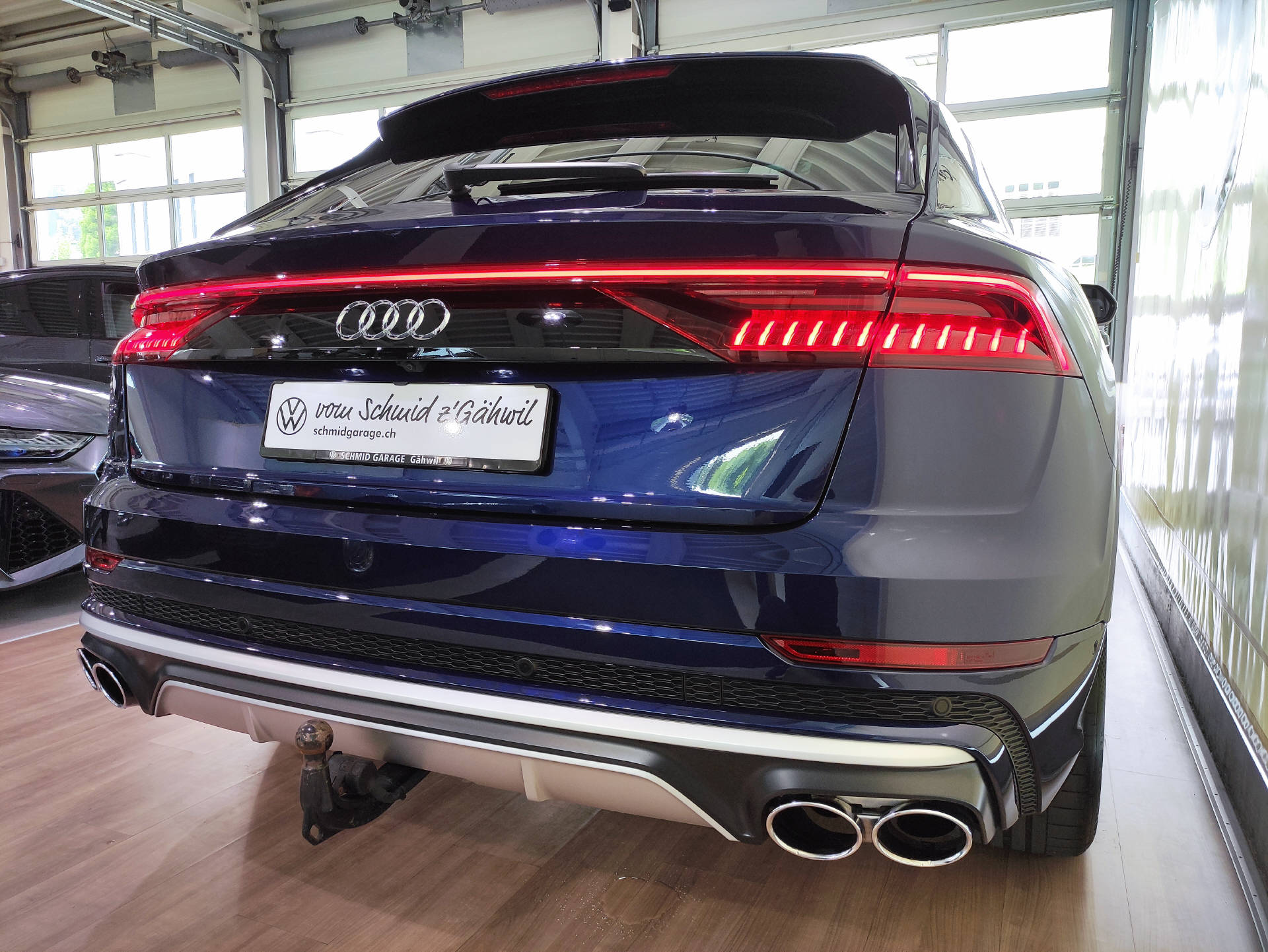 AUDI SQ8 4.0 V8 TFSI quattro T-Tronic-image-18