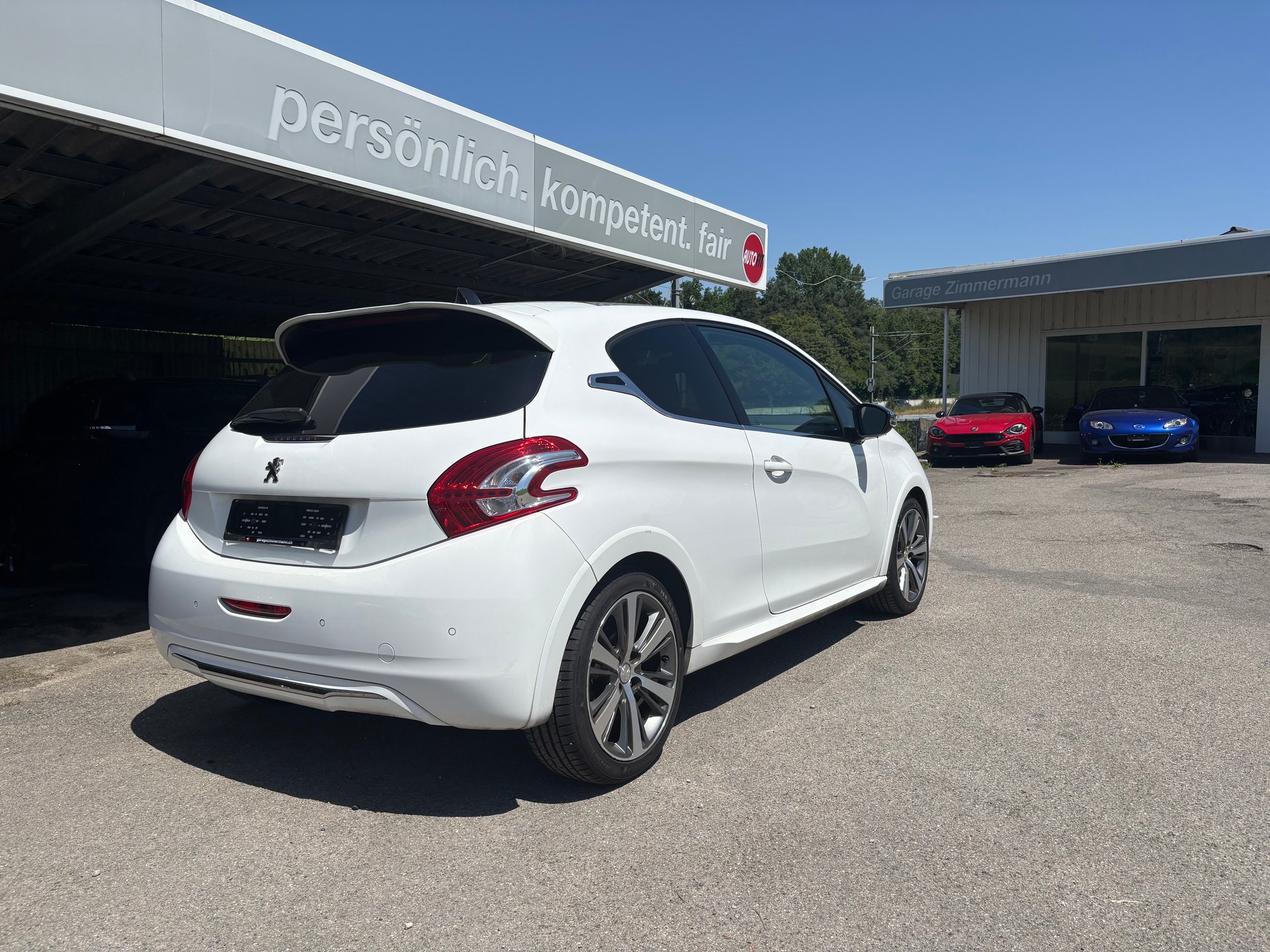 PEUGEOT 208 1.6 Turbo XY-image-1