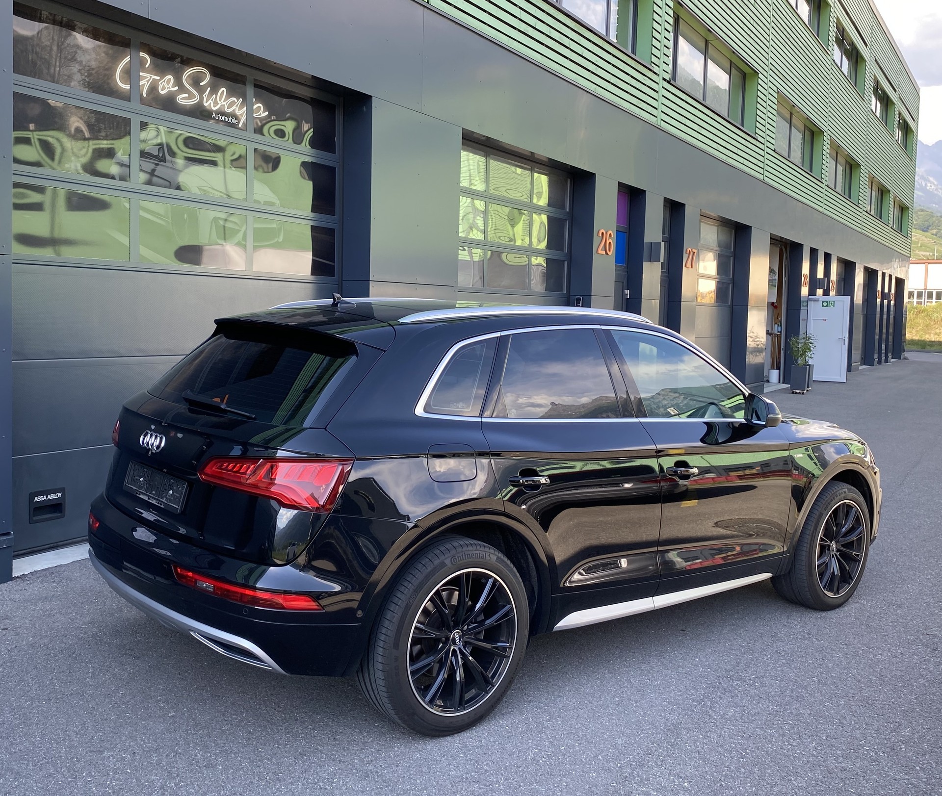 AUDI Q5 3.0 TDI sport S line quattro tiptronic-image-2