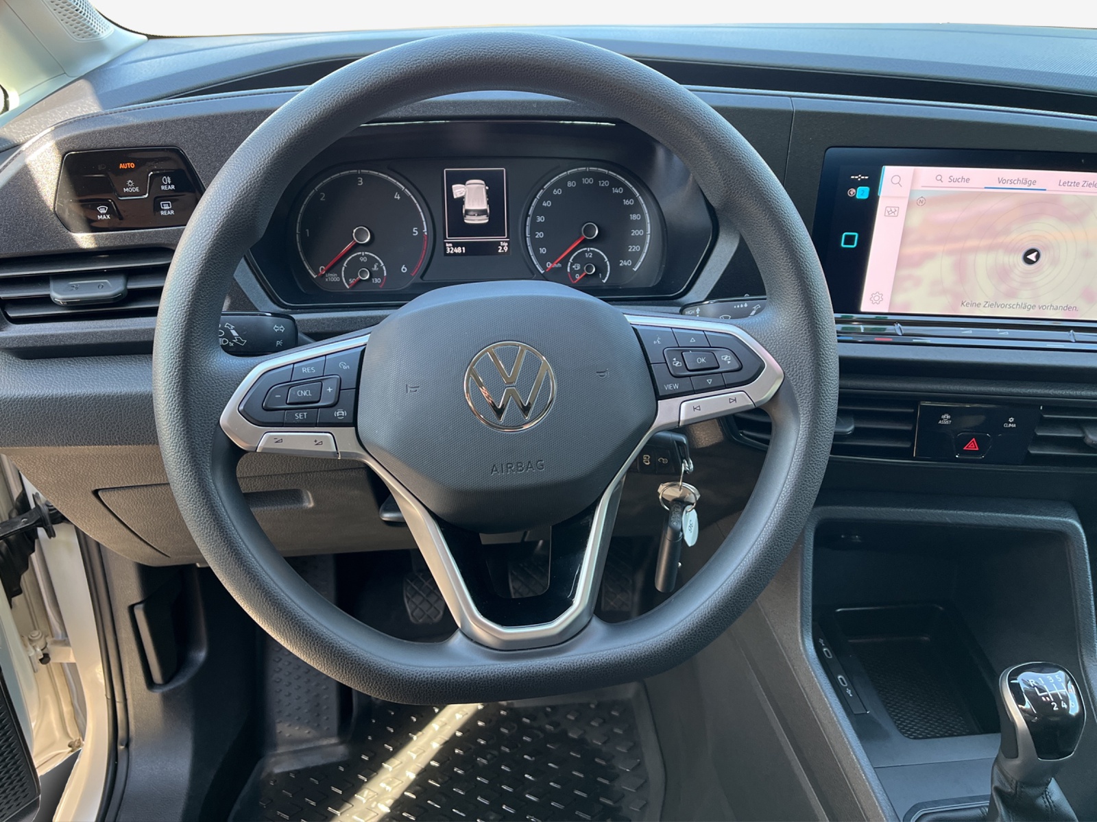 VW Caddy Cargo 2.0TDI Maxi 4Motion-image-9