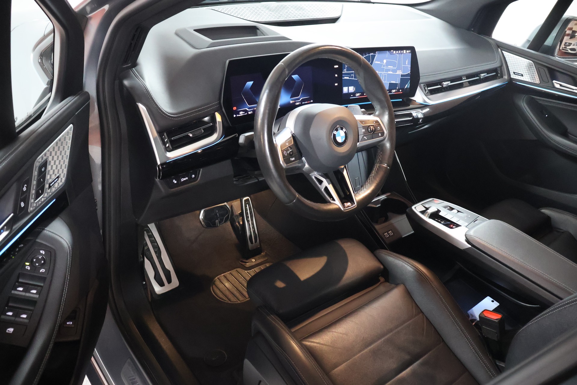 BMW 218i Active Tourer M Sport DKG-image-8
