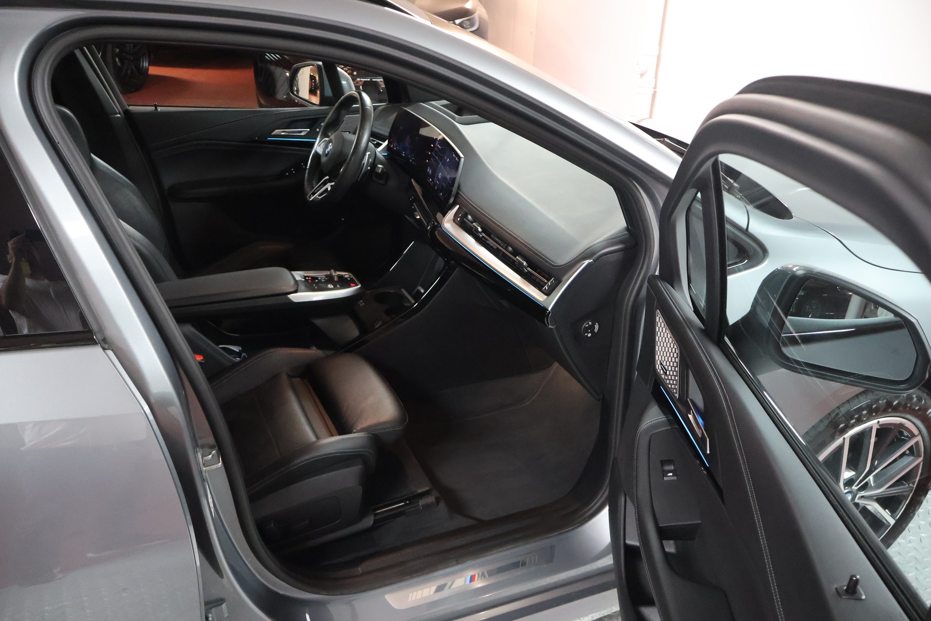 BMW 218i Active Tourer M Sport DKG-image-14
