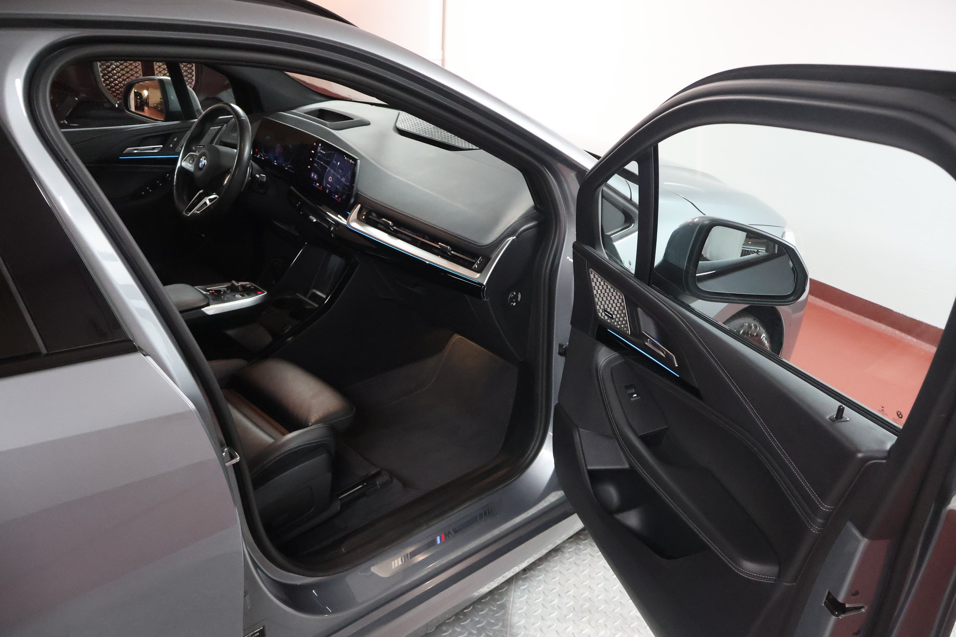 BMW 218i Active Tourer M Sport DKG-image-15