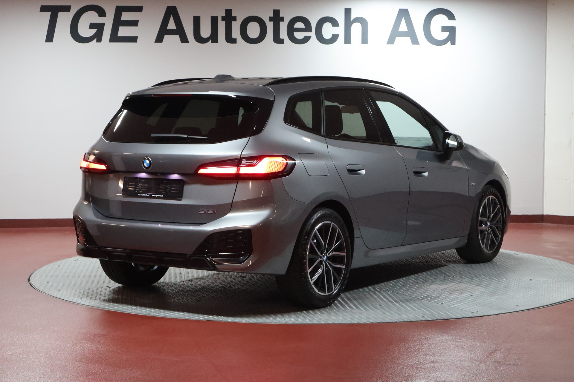 BMW 218i Active Tourer M Sport DKG-image-20