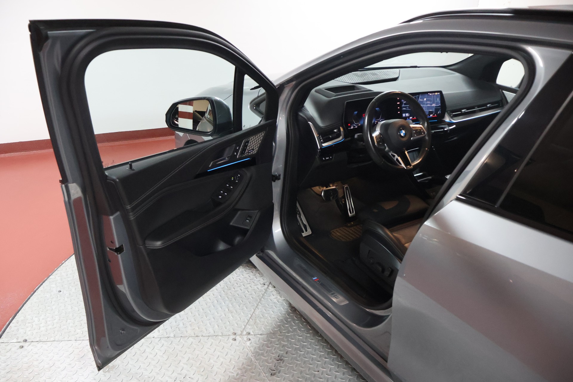 BMW 218i Active Tourer M Sport DKG-image-4