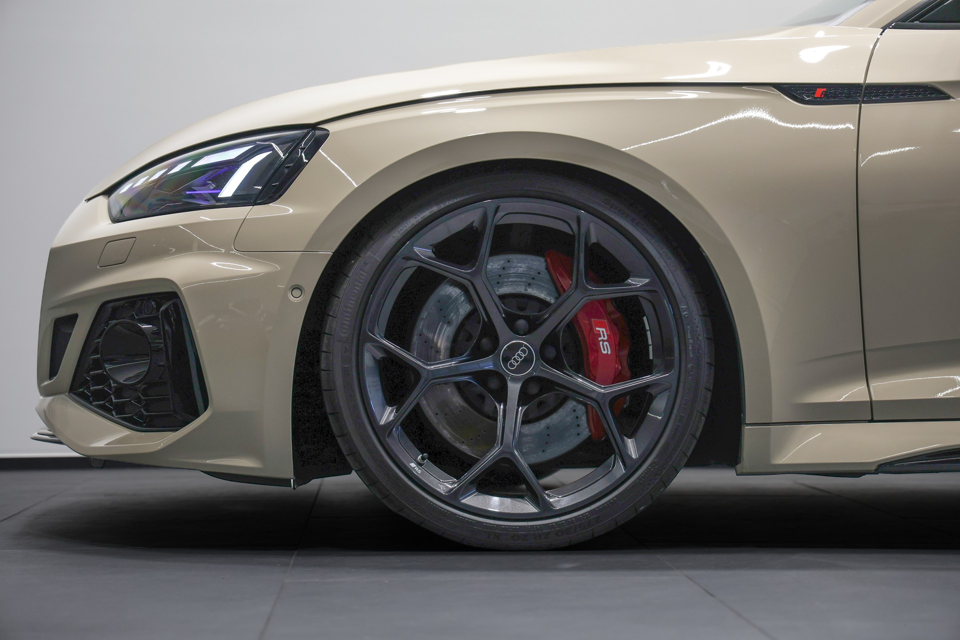 AUDI RS5 Sportback 2.9 TFSI quattro tiptronic *Facelift*Competition Paket*Individual-Lackierung Mocha Latte*-image-10