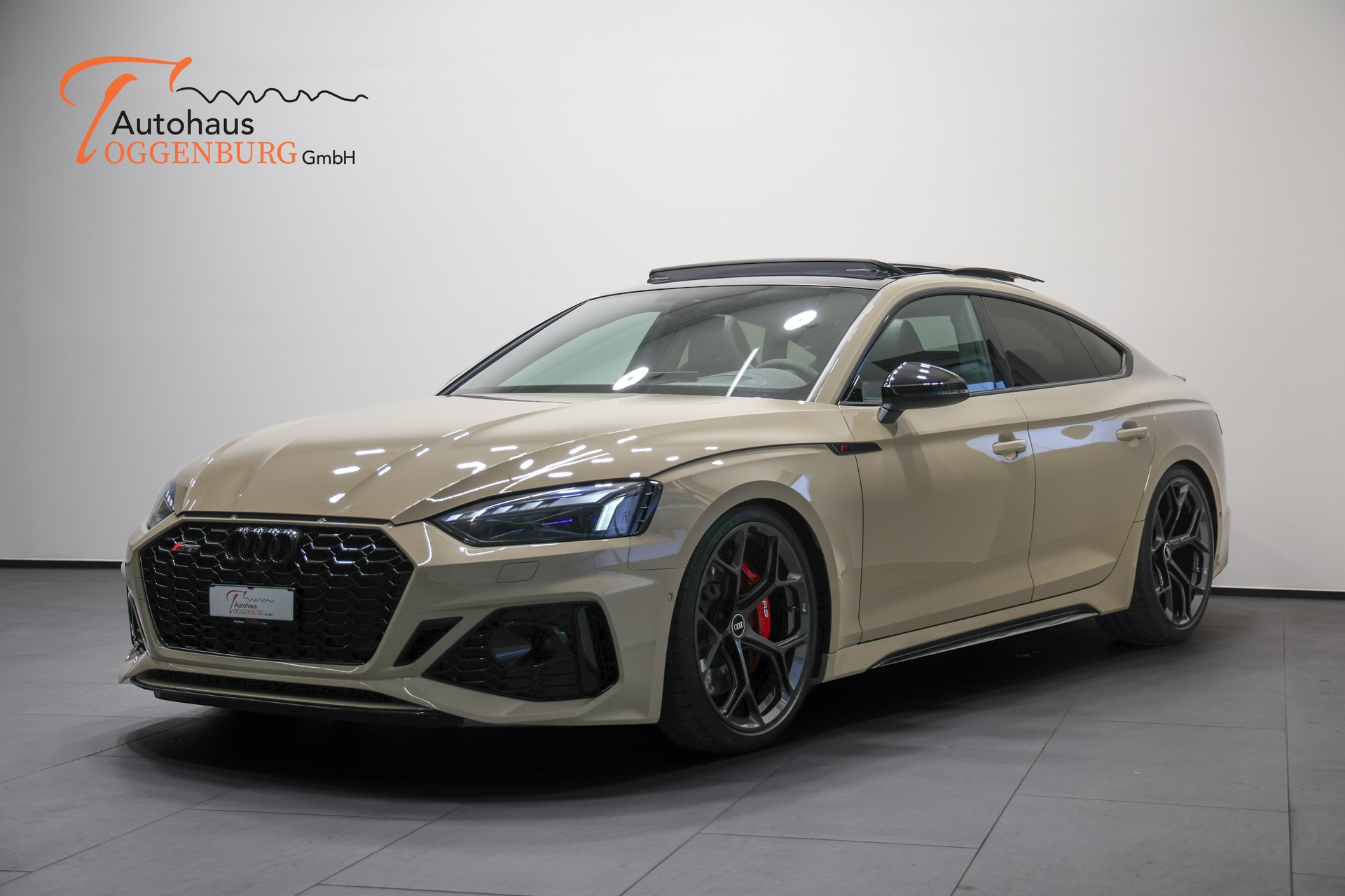 AUDI RS5 Sportback 2.9 TFSI quattro tiptronic *Facelift*Competition Paket*Individual-Lackierung Mocha Latte*-image-2